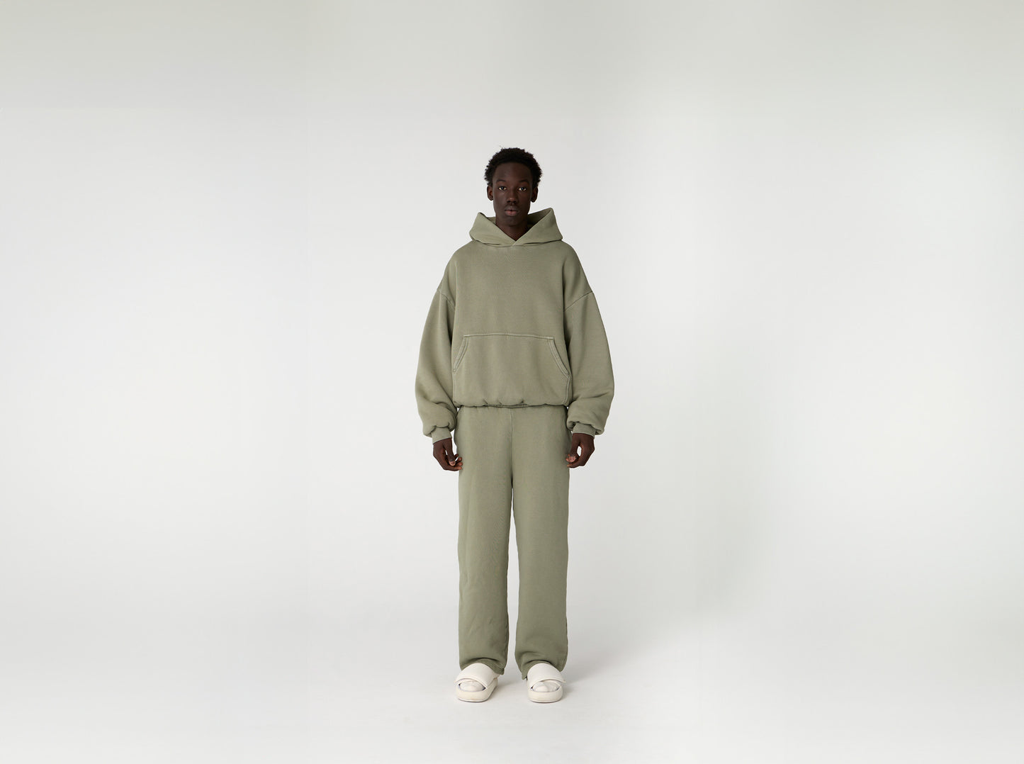 1000gsm double layered hoodie olive green